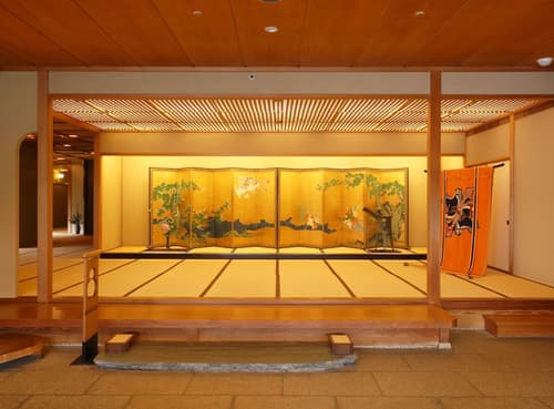 Kinjohro Kanazawa, Interior entrance