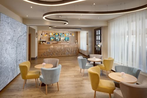 Hotel Clement, Reception