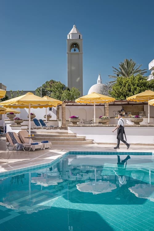 Mitsis Petit Palais, Primary image