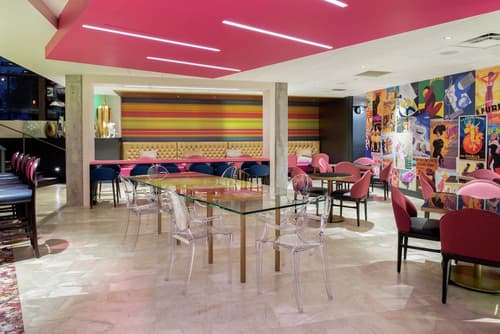 Staypineapple, The Maxwell Hotel, Seattle Center Seattle, Lobby sitting area