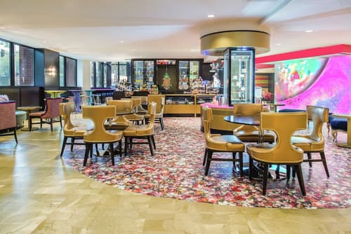 Staypineapple, The Maxwell Hotel, Seattle Center Seattle, Lobby sitting area