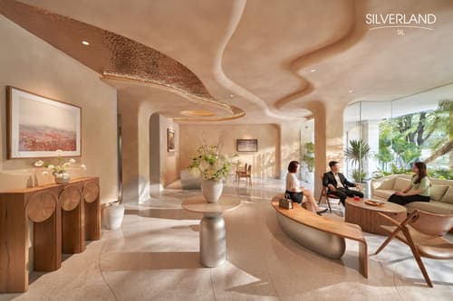 Silverland Sil Hotel, Lobby sitting area