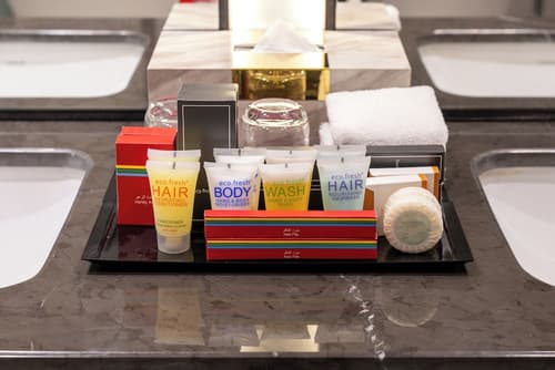 Ramada Encore by Wyndham Doha, Room