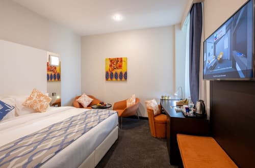 Ramada Encore by Wyndham Doha, Room