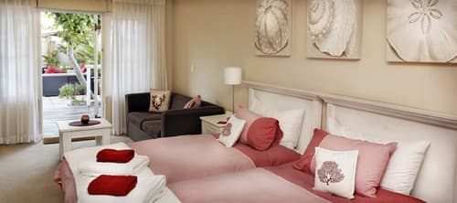 African Breeze Guest House, Room