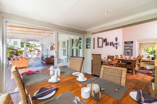 African Breeze Guest House, Restaurant