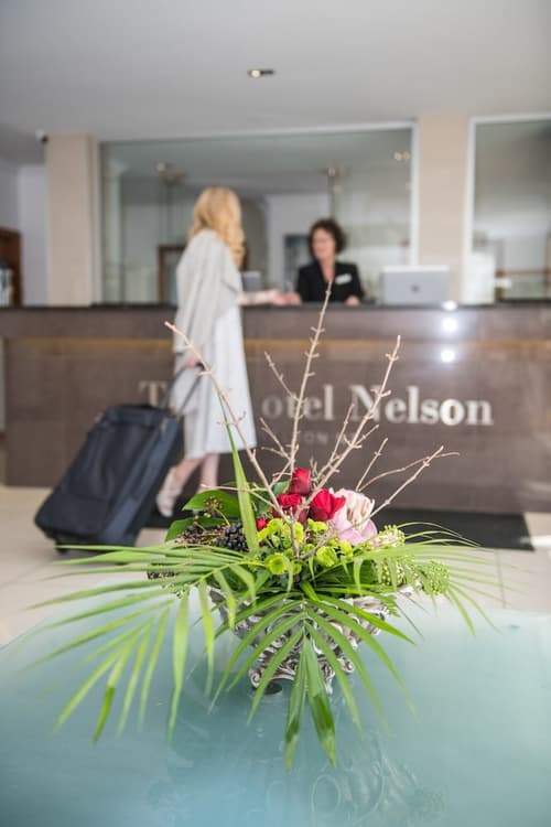 The Hotel Nelson, Reception