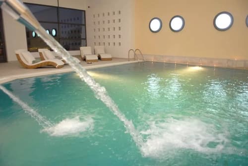 Delina Mountain Resort, Pool