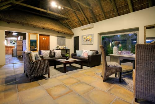 De Old Drift Guest Farm, Check-in/check-out kiosk