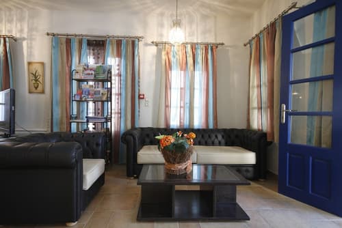 Hotel Katerina, Lobby sitting area