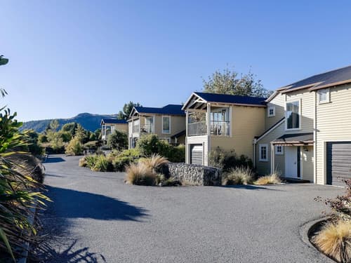 Mantra Lake Tekapo, Miscellaneous