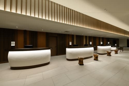 Novotel Okinawa Naha, Reception