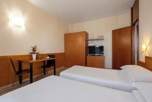 IH Hotels Milano ApartHotel Argonne Park, Room