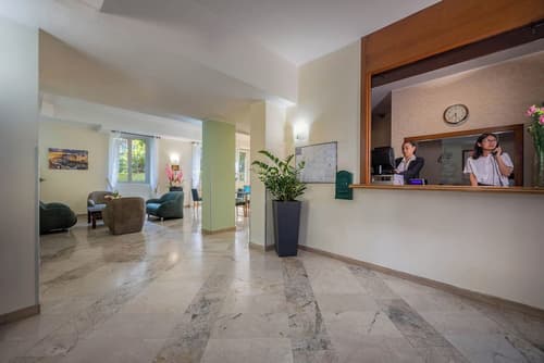 IH Hotels Milano ApartHotel Argonne Park, Lobby