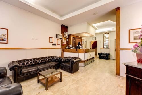 Hotel Minerva, Lobby