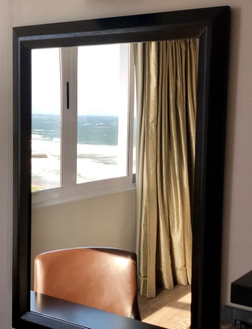 Belaire Suites, Room