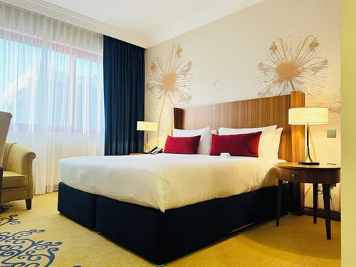 City Seasons Al Hamra Hotel, Room