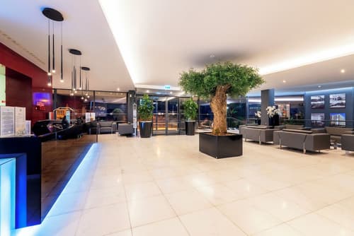 RR Hotel da Rocha, Reception