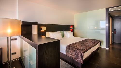 RR Hotel da Rocha, Room