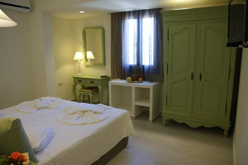 Alkyoni Beach Hotel, Room