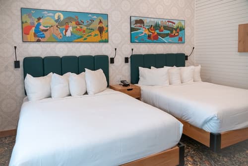 The Dorothy Motel, Room