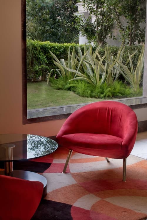 Radisson Blu Marina Hotel Connaught Place, Lobby sitting area