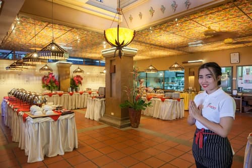 Tropica Bungalow Resort, Restaurant