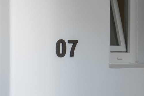 Vienoula's Garden, Room