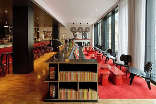 citizenM Glasgow, Lobby