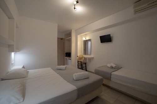Aphrodite Hotel & Apartments, Room