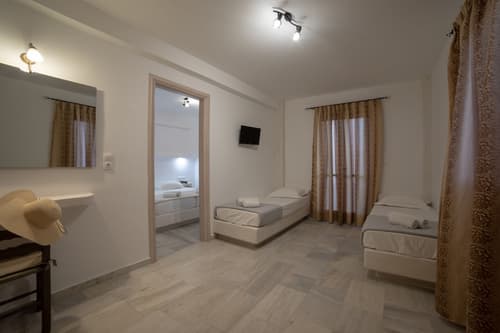 Aphrodite Hotel & Apartments, Room