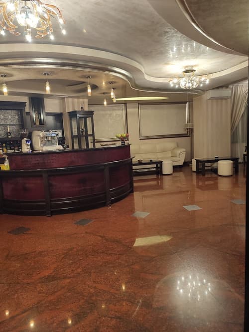 Hotel Acapulco, Reception