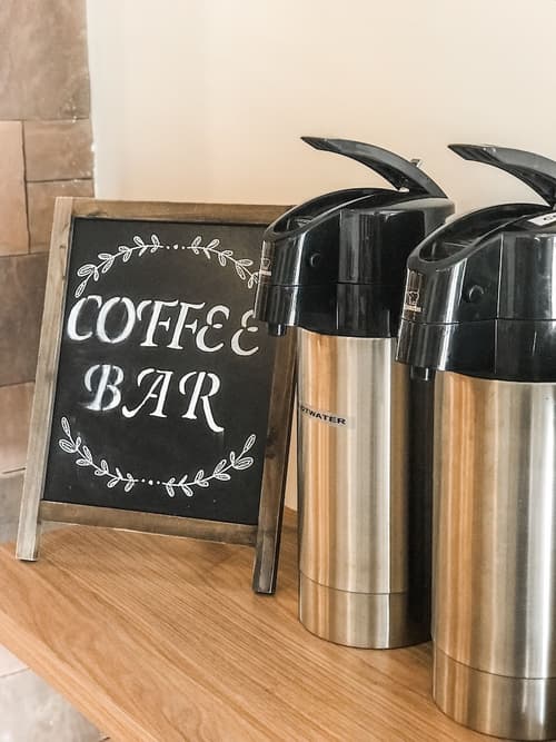 Red Sands Hotel, Lobby