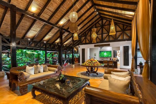 Hideaway Rio Celeste, Lobby sitting area