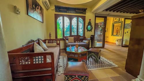 Hotel Dar el Bhar, Reception