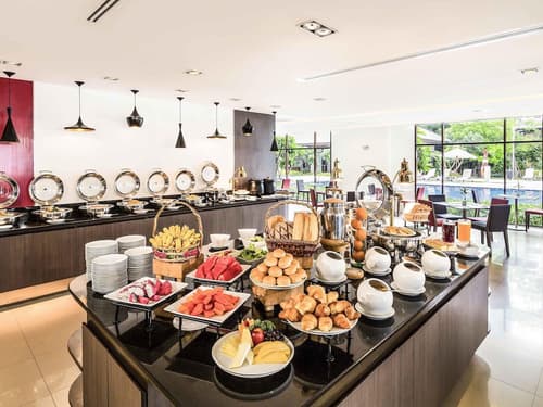 ibis Bangkok Riverside, Restaurant