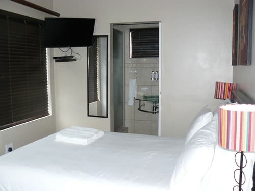 See More Guest House, Room