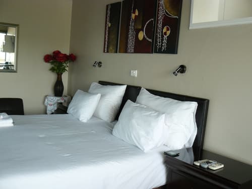 See More Guest House, Room