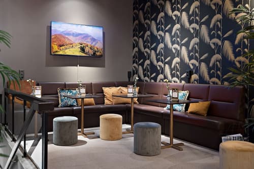 Palm Tree Hotel, Best Western Signature Collection, Lobby