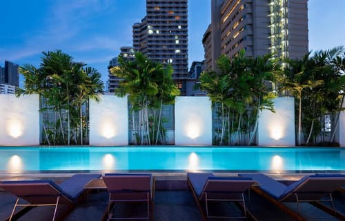 Radisson Suites Bangkok Sukhumvit, Pool