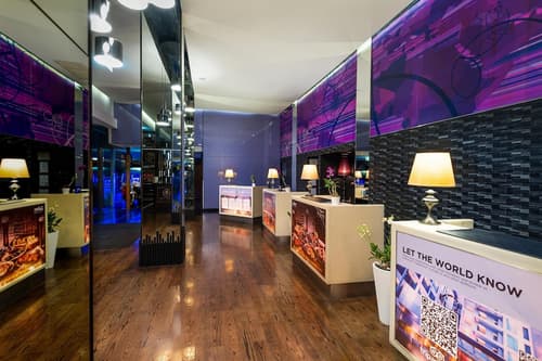 Radisson Suites Bangkok Sukhumvit, Lobby