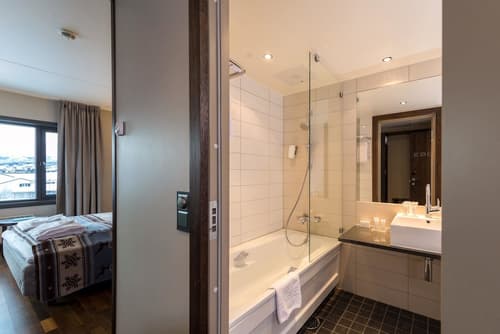 Quality Hotel Skifer, Bathroom