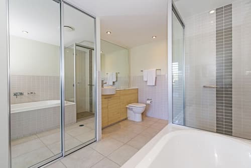 Peppers Blue on Blue, Room