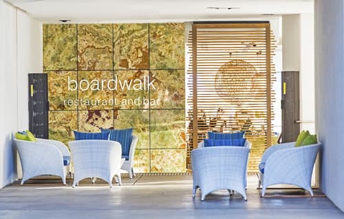 Peppers Blue on Blue, Lobby sitting area