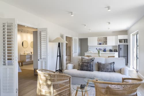 Christiana Lodge, Room