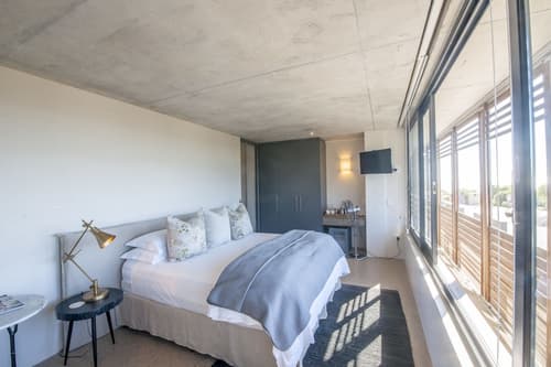 Christiana Lodge, Room