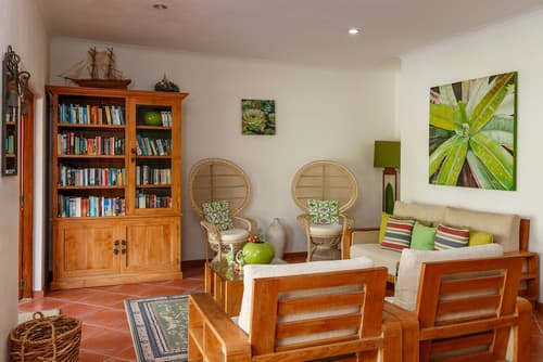 L Habitation Cerf Hotel, Reception