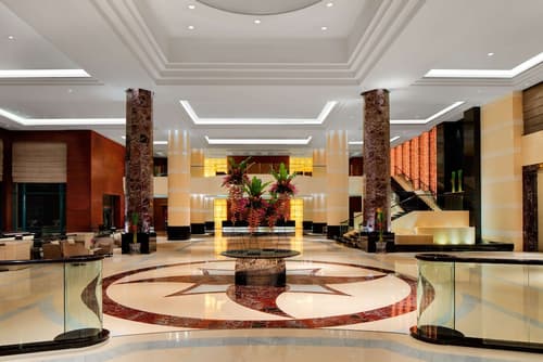 Radisson Blu Cebu, Lobby