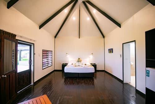 Crusoe's Retreat, Room