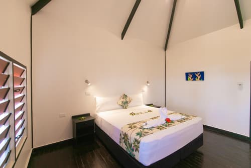 Crusoe's Retreat, Room